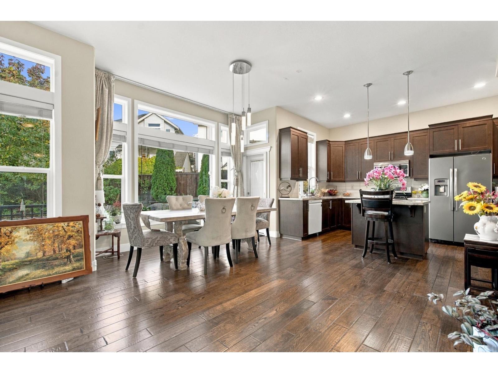 Photo of 6088 163A STREET 8