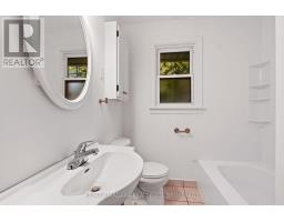 241 Bertie Street, Fort Erie, ON L2A1Z5 Photo 11