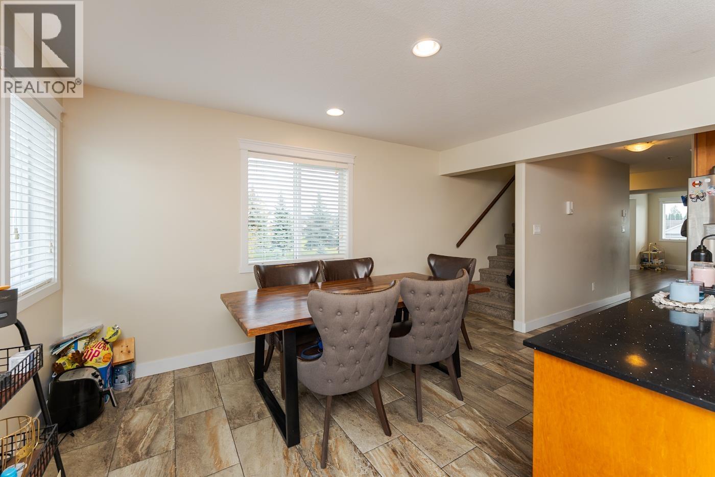 #212 467 TABOR BOULEVARD - 19