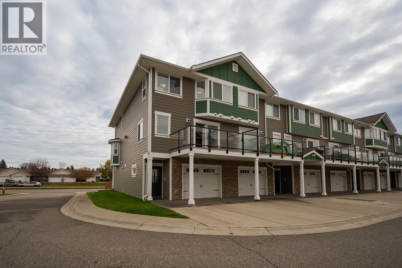 #212 467 TABOR BOULEVARD - 2