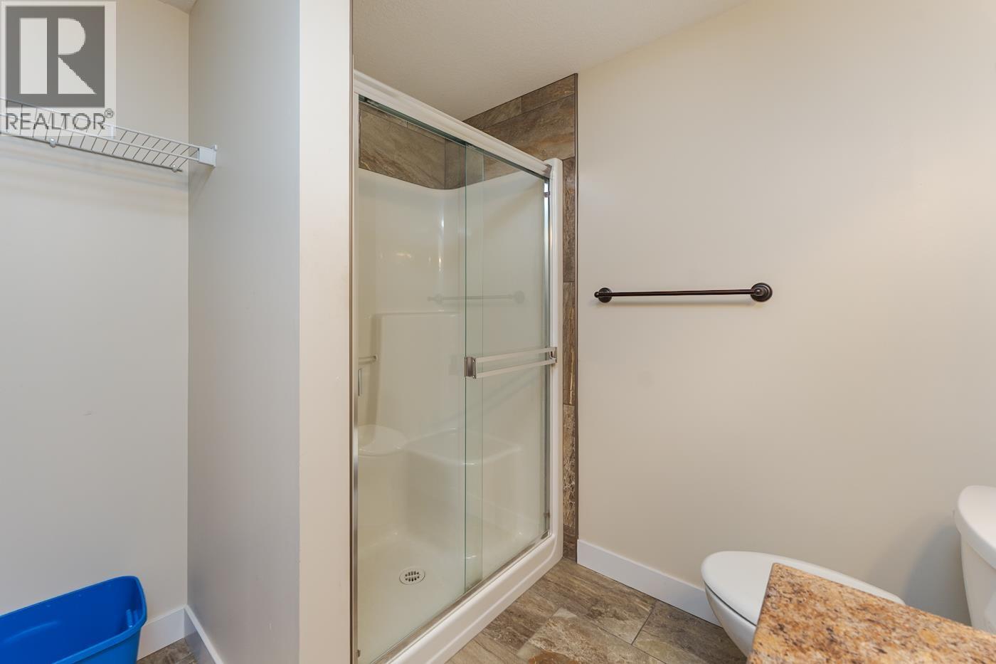 #212 467 TABOR BOULEVARD - 30