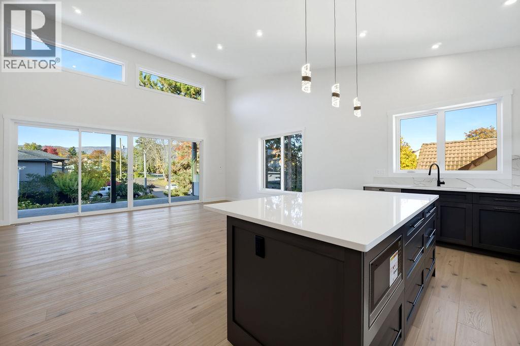 #1 1080 9 Avenue NE - 29