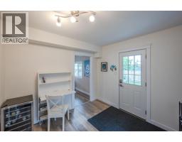 725 Ritchie Avenue, Naramata, BC V0H1N0 Photo 17