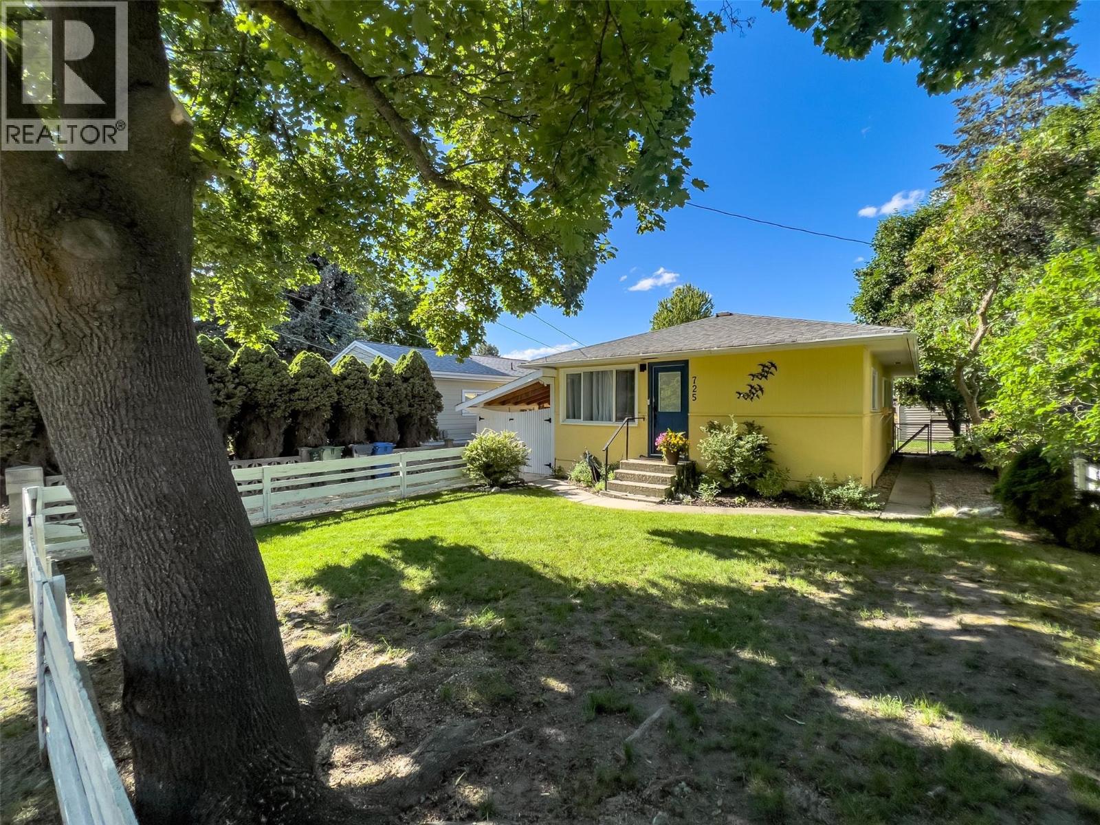 725 Ritchie Avenue - 3