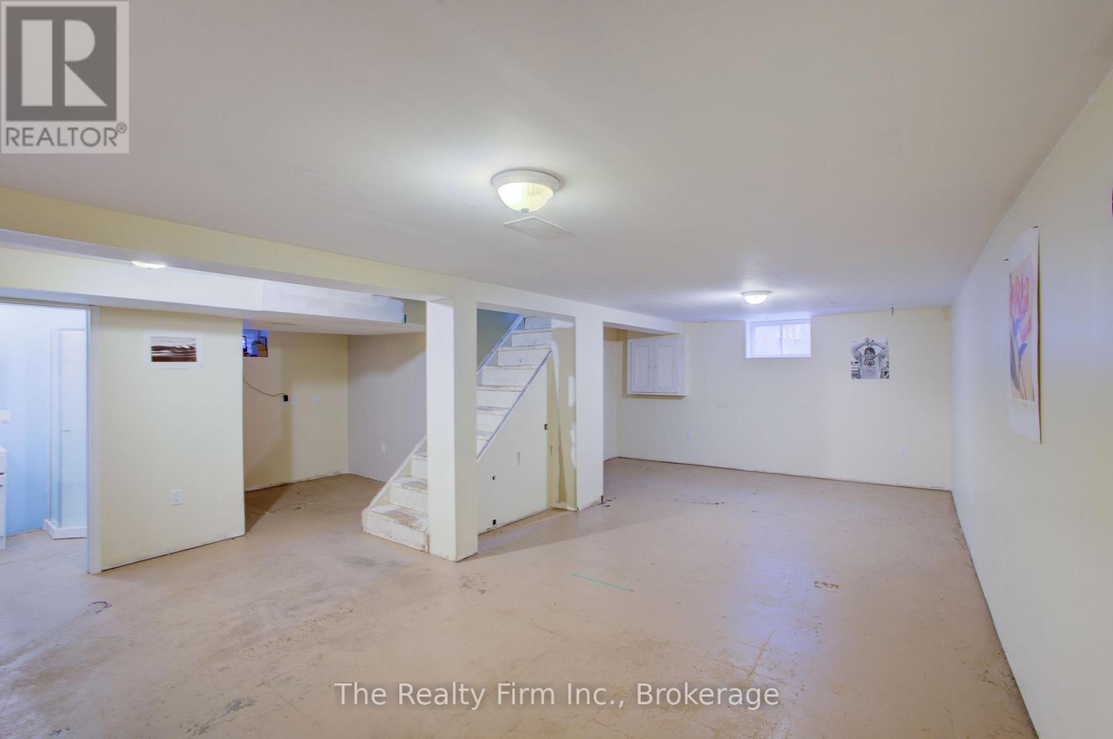15 Dumbarton Street — photo 20