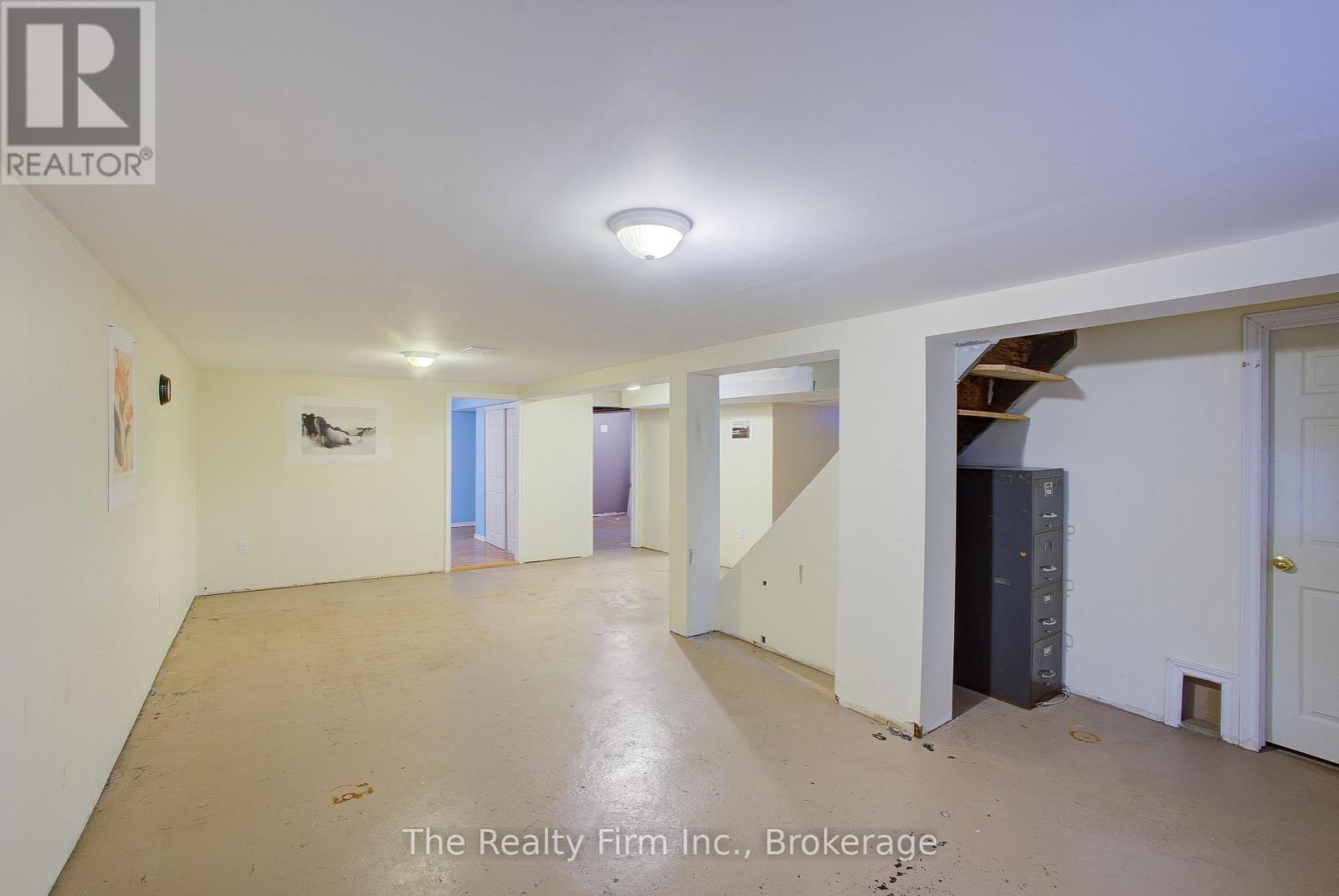 15 Dumbarton Street — photo 21