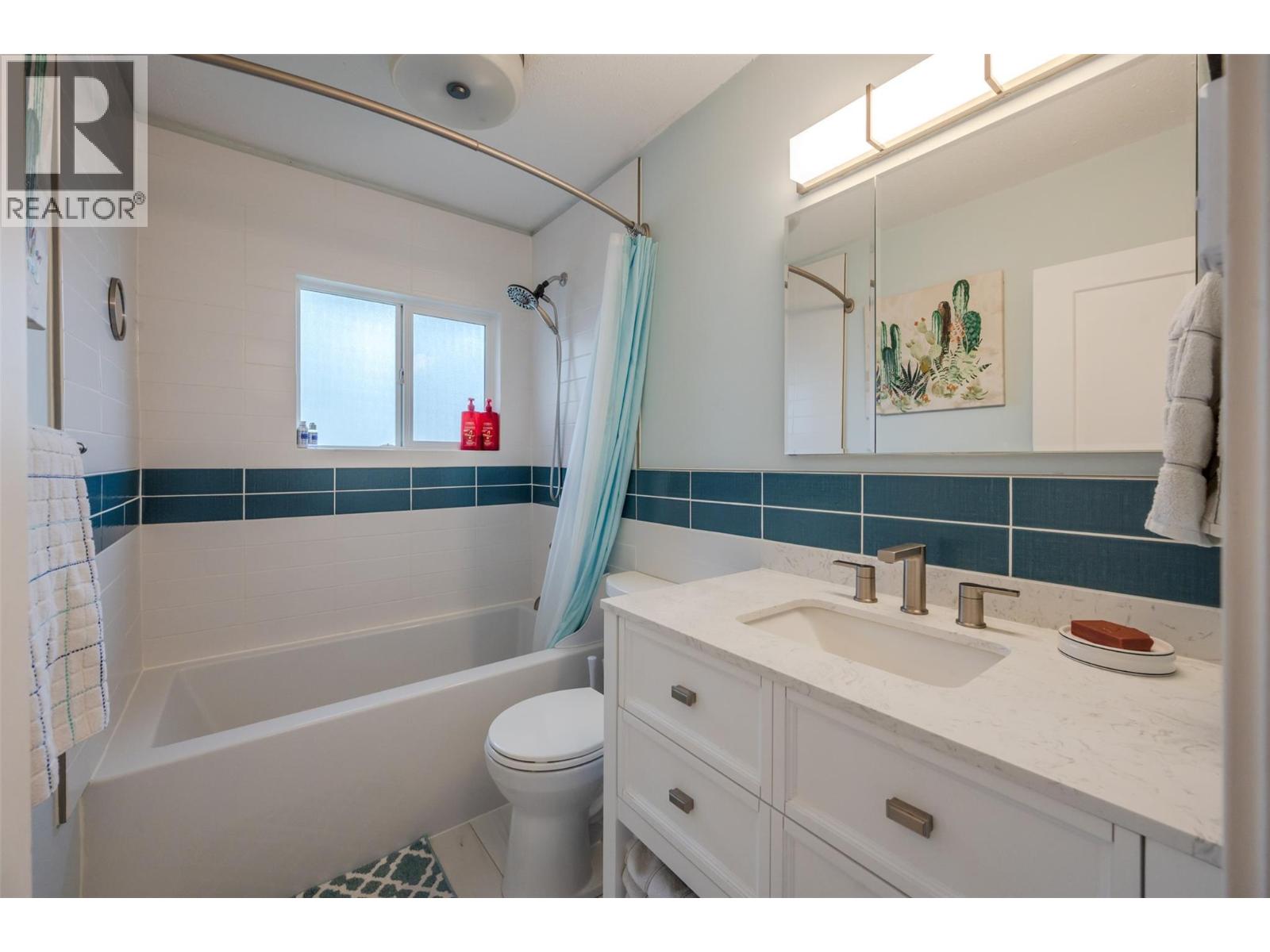 725 Ritchie Avenue - 10