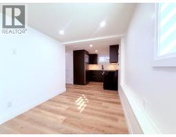 1748 Hall Avenue Unit# Lower, Windsor, ON N8W2L4 Photo 14