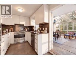 701 1425 Esquimalt Avenue, West Vancouver, BC V7T1L1 Photo 9