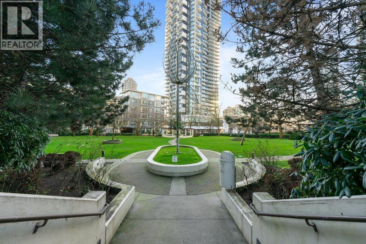 Photo of 1203 2138 MADISON AVENUE 26