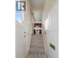 1219 Hunterquay Hill NW - photo 22