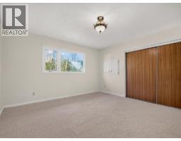 1219 Hunterquay Hill NW - photo 24