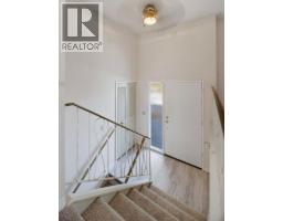 1219 Hunterquay Hill NW - photo 3