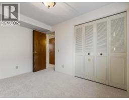 1219 Hunterquay Hill NW - photo 31