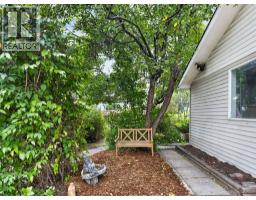 1219 Hunterquay Hill NW - photo 41