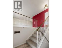 1219 Hunterquay Hill NW - photo 5