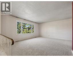 1219 Hunterquay Hill NW - photo 7