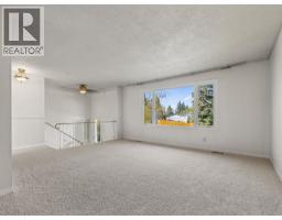 1219 Hunterquay Hill NW - photo 8
