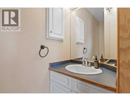 127 Erin Meadow Crescent Se, Calgary, AB T2B3L4 Photo 17