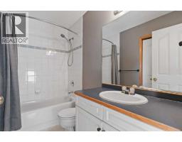 127 Erin Meadow Crescent Se, Calgary, AB T2B3L4 Photo 24