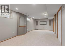 127 Erin Meadow Crescent Se, Calgary, AB T2B3L4 Photo 25