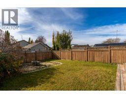 127 Erin Meadow Crescent Se, Calgary, AB T2B3L4 Photo 35