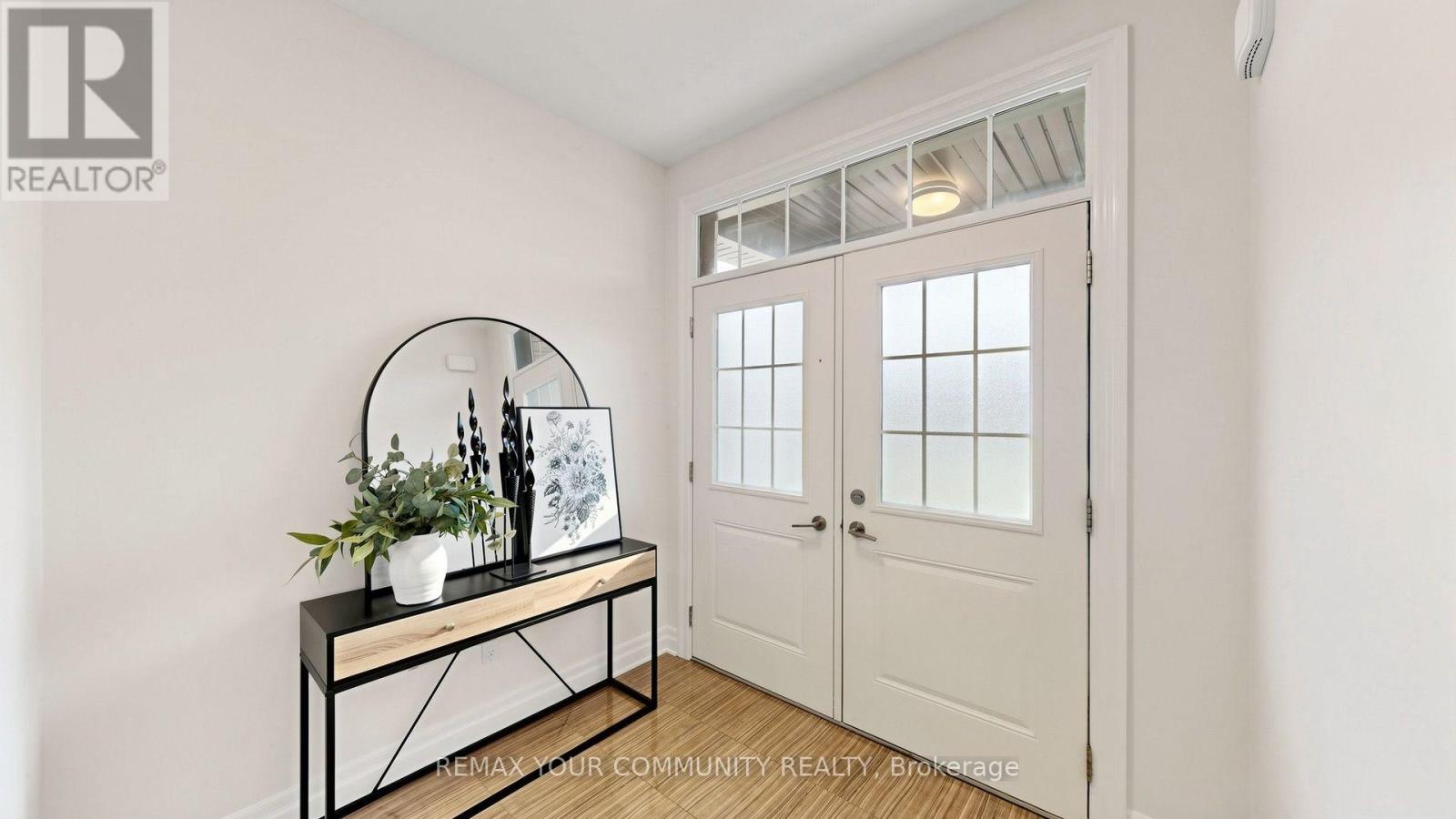 2607 Sheffield Boulevard, London South, ON photo 5