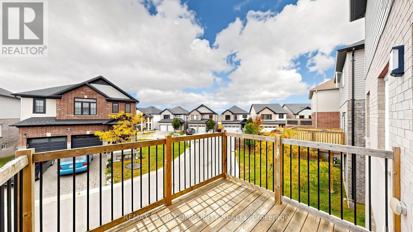2607 Sheffield Boulevard, London South, ON photo 46