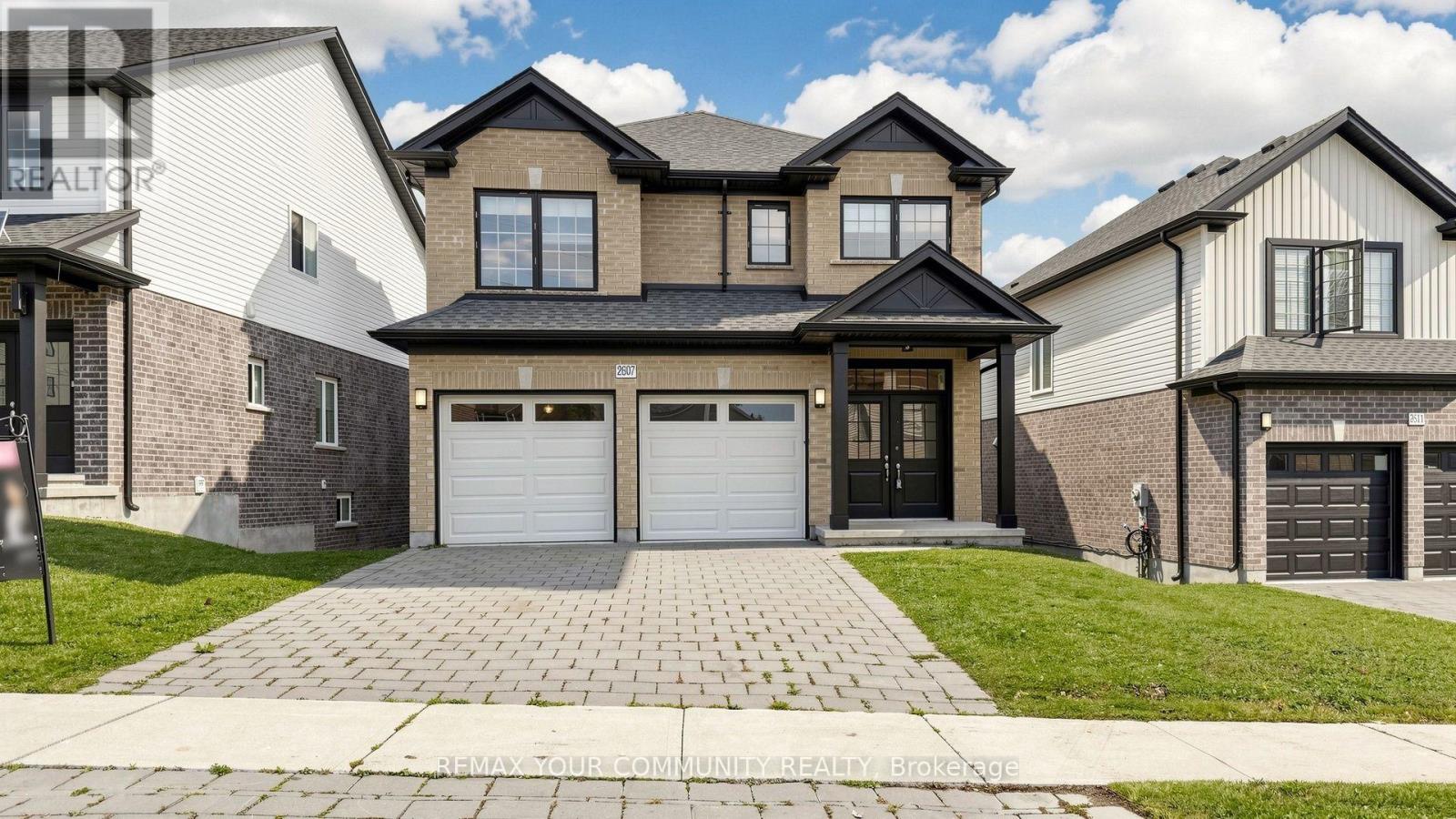 2607 Sheffield Boulevard, London South, ON photo 3