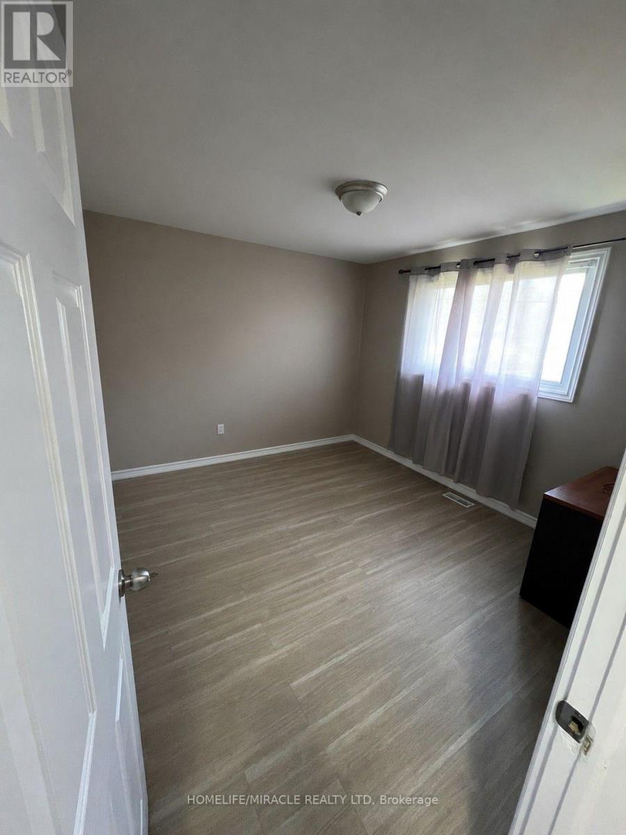 10 Trelawn Parkway — photo 8