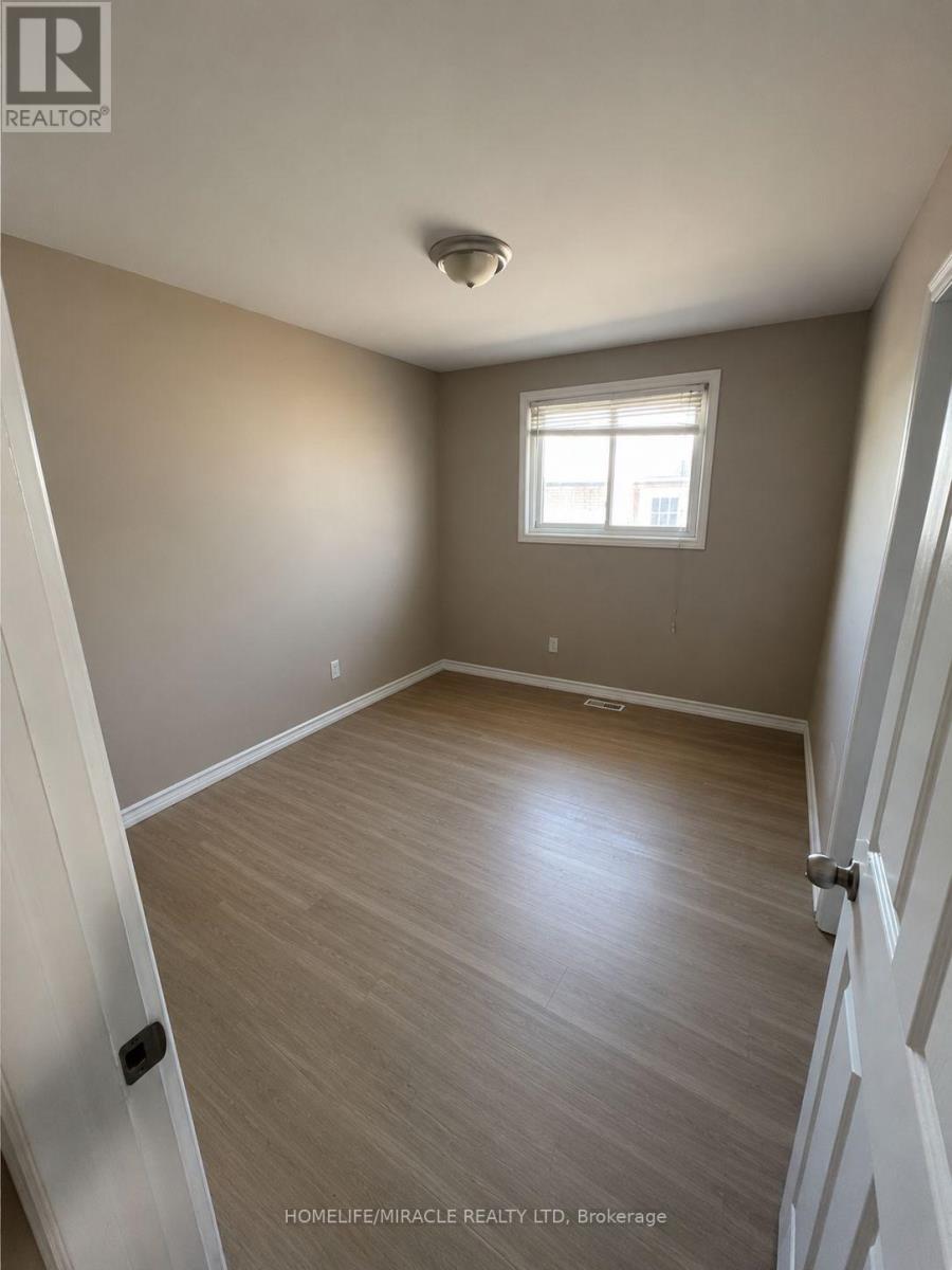 10 Trelawn Parkway — photo 10
