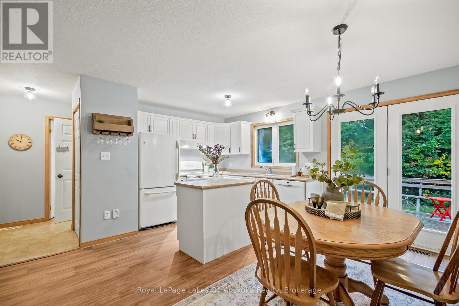 2726 OLD MUSKOKA ROAD - 8