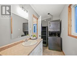 2726 Old Muskoka Road, Huntsville, ON P0B1M0 Photo 18