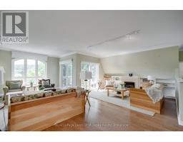 401 - 31 Dairy Lane, Huntsville, ON P1H2L7 Photo 9
