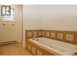 156 Leblanc Street, Shippagan, NB E8S1X3 Photo 28