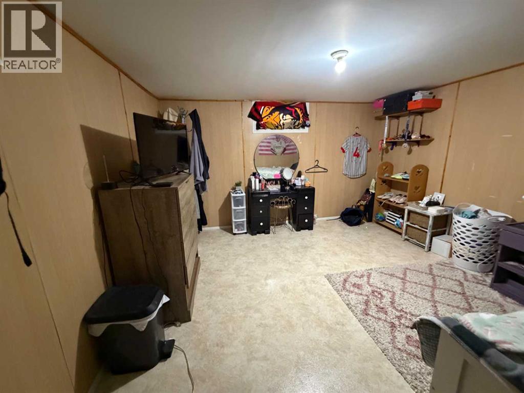 5303 55 Street, photo 21 of 23