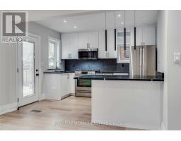 611 Hillsdale Avenue E, Toronto, ON M4S1V1 Photo 11
