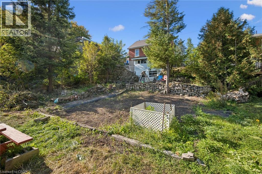 191 Grove Street — photo 35