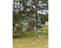 136-138 Farm Road thumbnail 6