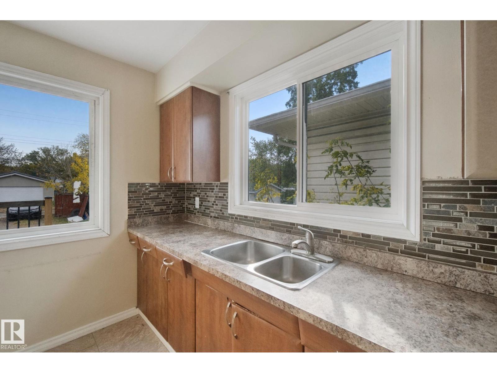 13019 66 ST NW - 17