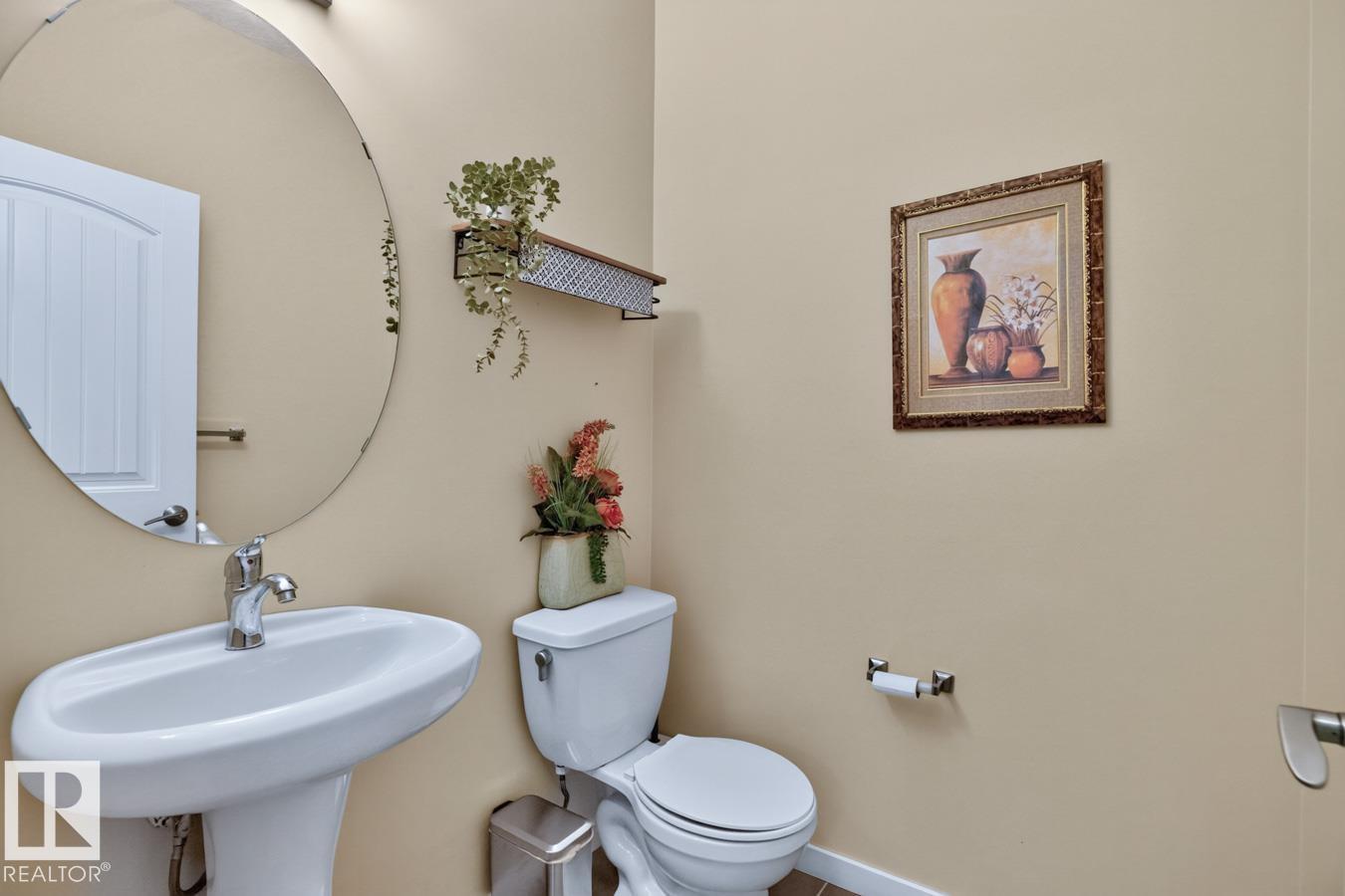 411 SIMMONDS WY - 17