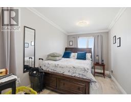 106 Windsor Heights thumbnail 10