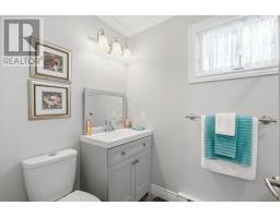 106 Windsor Heights thumbnail 12