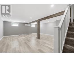 106 Windsor Heights thumbnail 14