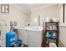 106 Windsor Heights thumbnail 20
