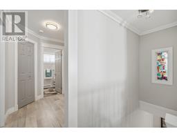 106 Windsor Heights thumbnail 9