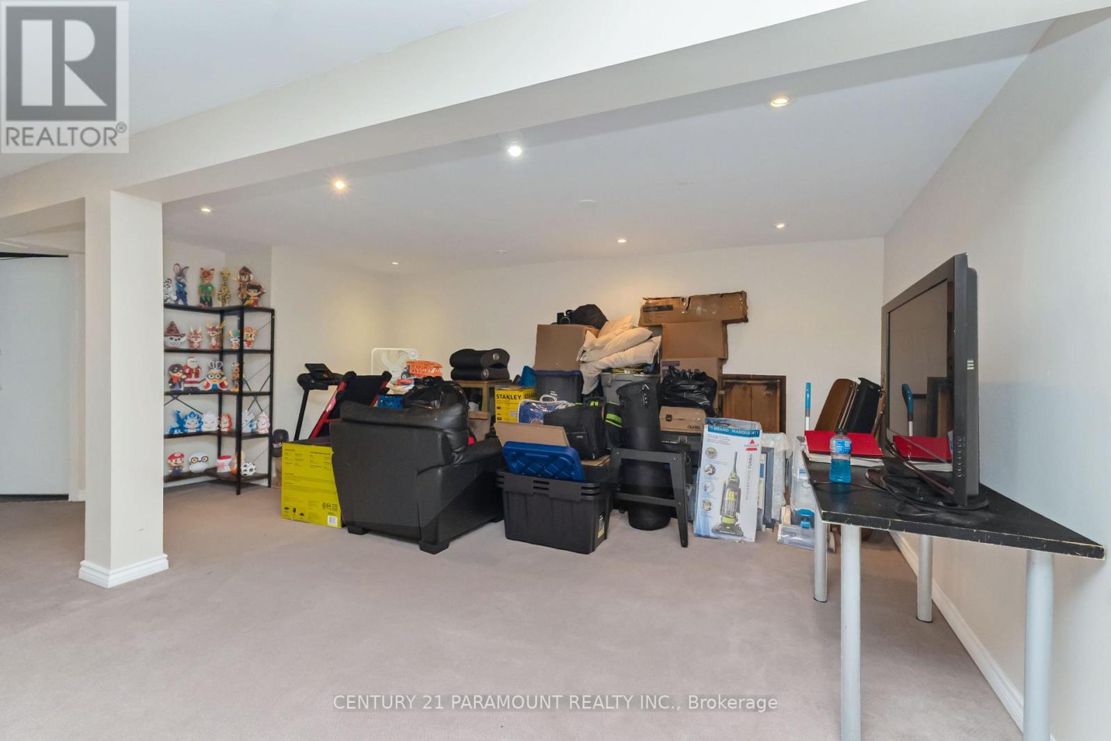 #116 1010 GLEN STREET - 26