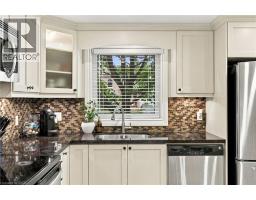 3pc Bathroom - 11 Sandalwood Drive, Cambridge, ON N1P1A5 Photo 10