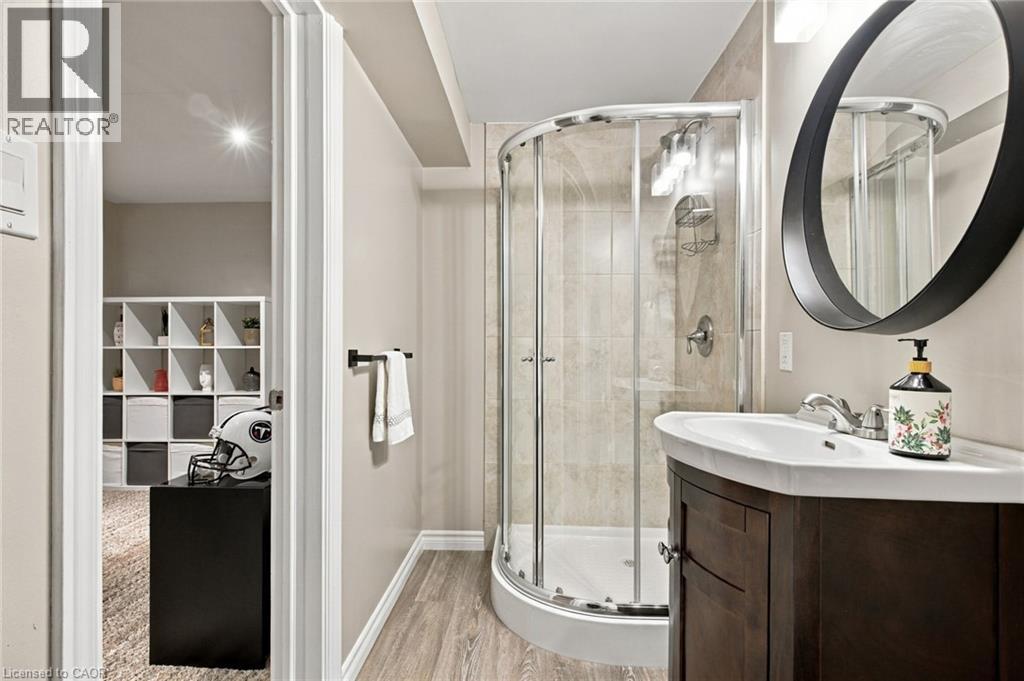 11 Sandalwood Drive — photo 28