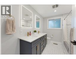 239 Carson Drive, Kitchener, ON N2B3H6 Photo 26